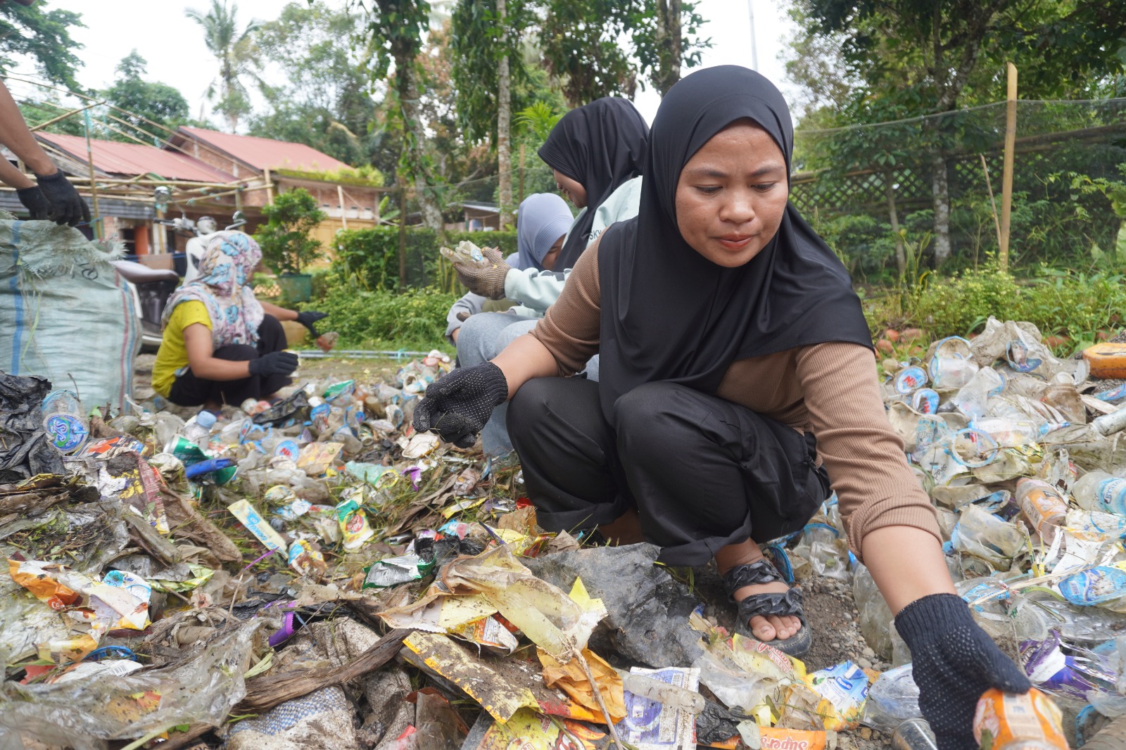 Desa Anrang Menuju Kampung Merdeka Sampah: Gerakan Bersih yang Tak Sekadar Wacana